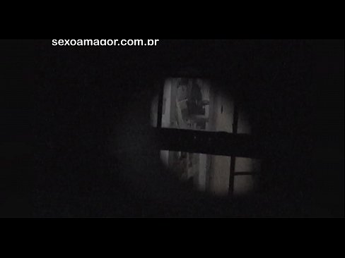 ❤️ 블론디는 중공 벽돌 뒤에 숨겨진 이웃 뱃사공에 의해 비밀리에 비디오에 녹화됩니다. 그냥 포르노 ko.virtsextor.ru에서
