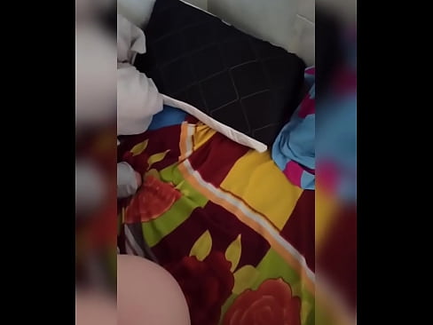 ❤️ 내 룸메이트는 남편이 휴가를 가기 때문에 집에 혼자 있고 나는 기회를 잡고 그녀와 섹스하고 그녀의 엉덩이를 우유로 채 웁니다. 그냥 포르노 ko.virtsextor.ru에서